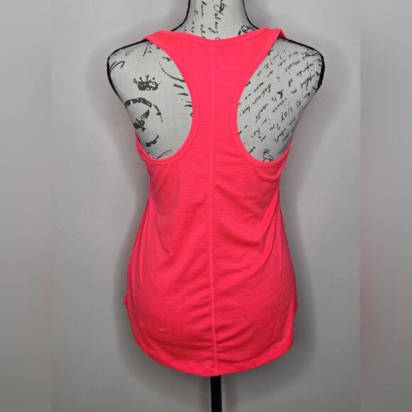ACTIVE by Old Navy Neon Pink Ribbed Racerback Tank Top - Picture 3 of 7